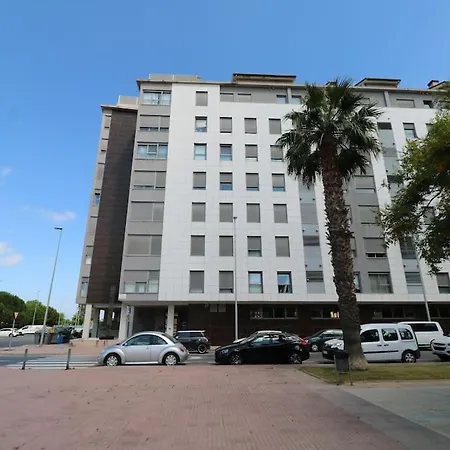 Espectacular Vivienda Con Piscina Climatizada