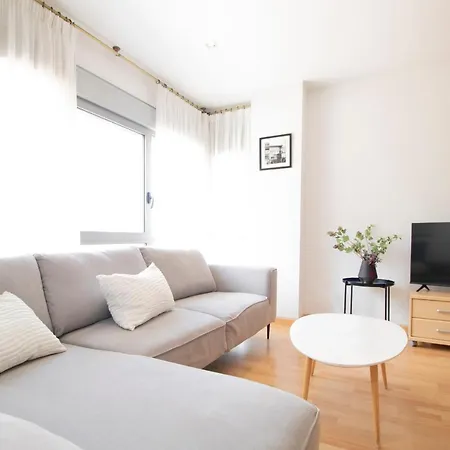Espectacular Vivienda Con Piscina Climatizada アパート